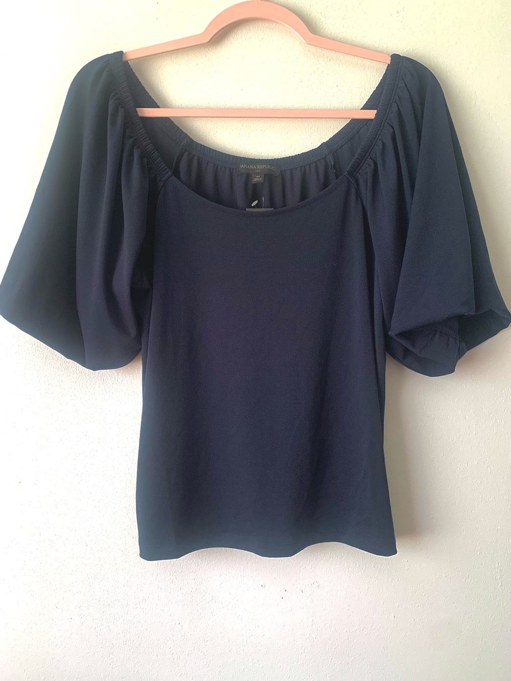 Nwt drape shoulder top